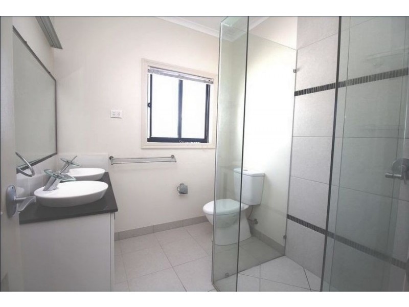 17 Cashell Crescent, Bushland Beach QLD 4818