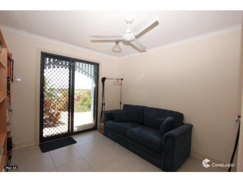 17 Cashell Crescent, Bushland Beach QLD 4818