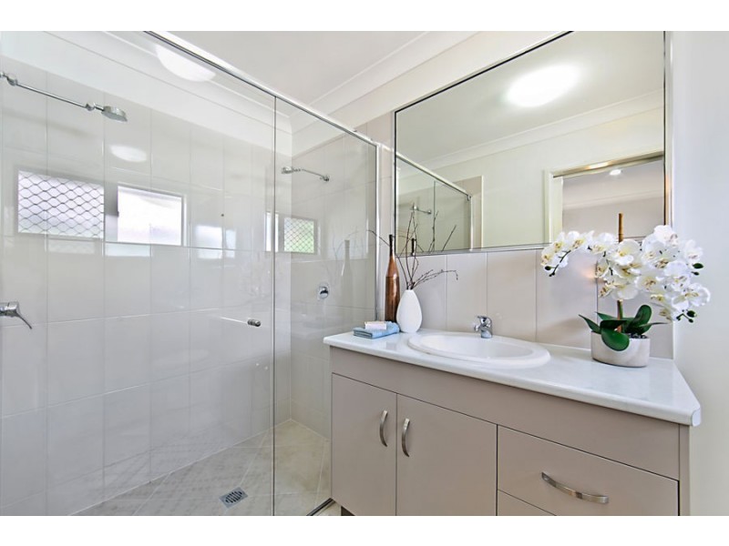 10 Summerlake Circuit, Idalia QLD 4811