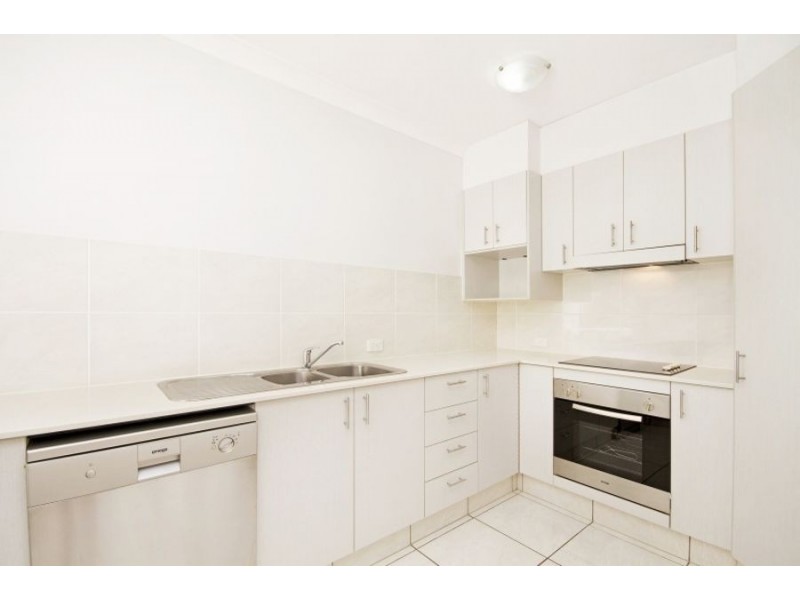 12/51-61 Harold Street, West End QLD 4810