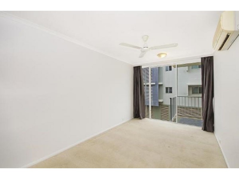 4/6 Hale Street, Townsville City QLD 4810