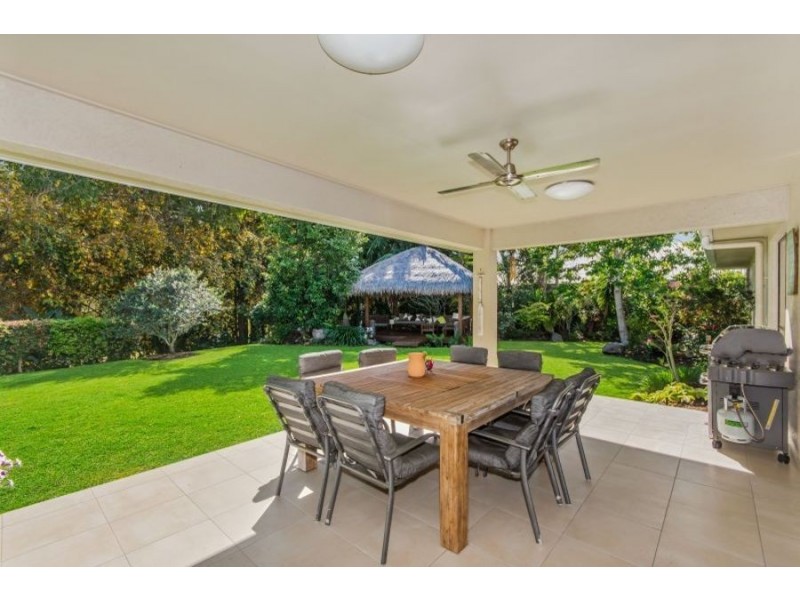 375 Garland Road, Bushland Beach QLD 4818
