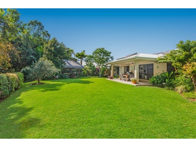 375 Garland Road, Bushland Beach QLD 4818