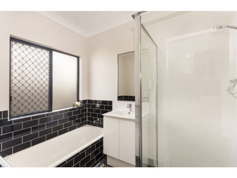 37 Woodwark Drive, Bushland Beach QLD 4818