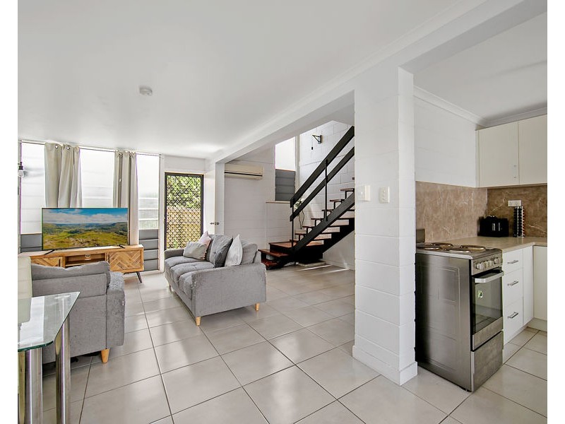 3/317 Stanley Street, North Ward QLD 4810