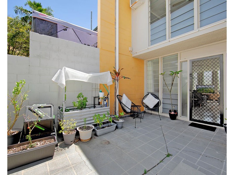 3/317 Stanley Street, North Ward QLD 4810