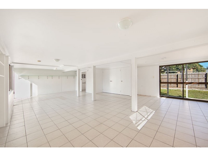 499 Ross River Road, Cranbrook QLD 4814