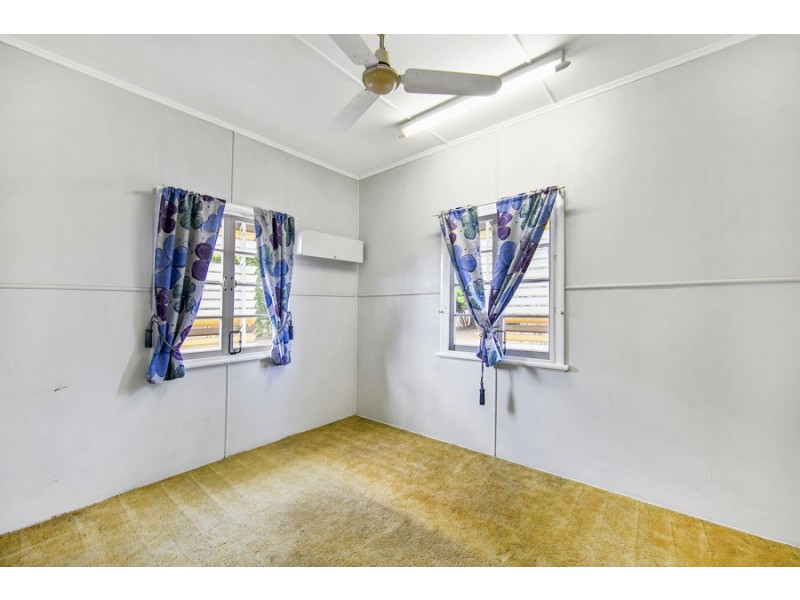 9 McIntyre Street, Mundingburra QLD 4812