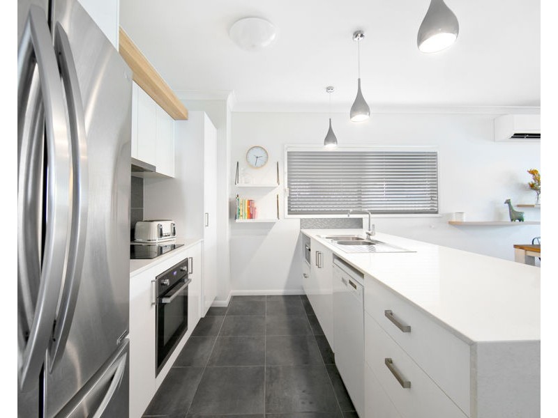 7 Accord Street, Rasmussen QLD 4815