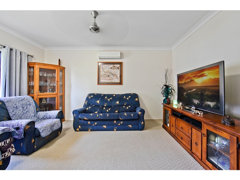 20 Pacific Avenue, Bushland Beach QLD 4818