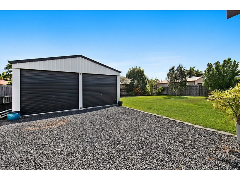 20 Pacific Avenue, Bushland Beach QLD 4818