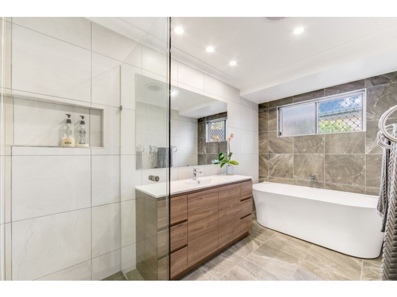 100 River Park Drive, Annandale QLD 4814