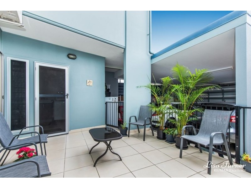 215 Riverside Boulevard, Douglas QLD 4814