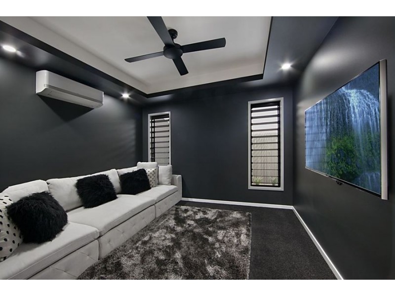 77 Barramundi Circuit, Burdell QLD 4818