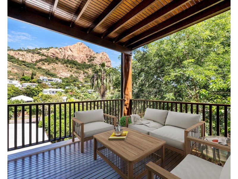 3 Queen Street, North Ward QLD 4810