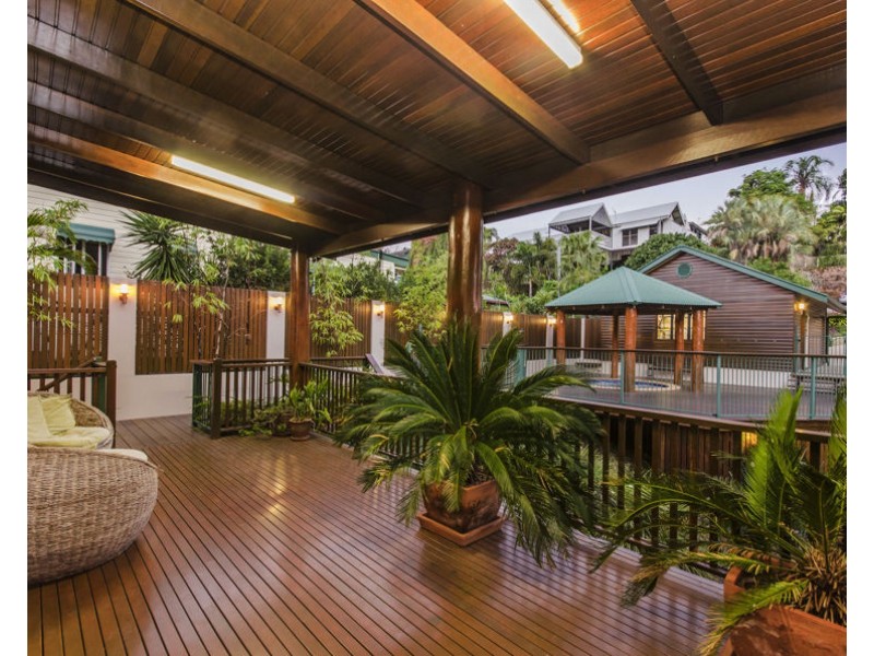 3 Queen Street, North Ward QLD 4810