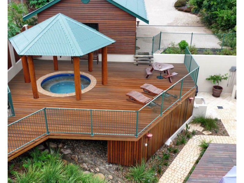 3 Queen Street, North Ward QLD 4810