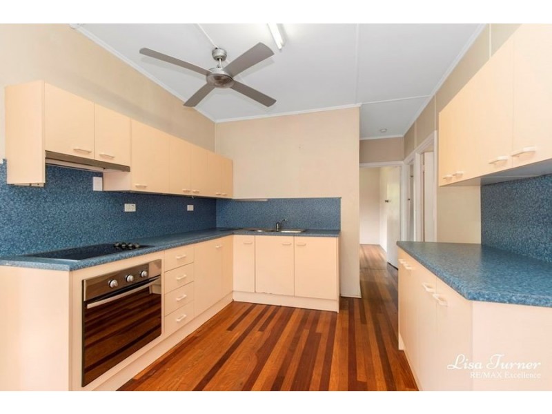 56 Tenth Avenue, Railway Estate QLD 4810