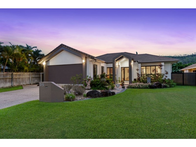 35 Greenview Drive, Mount Louisa QLD 4814