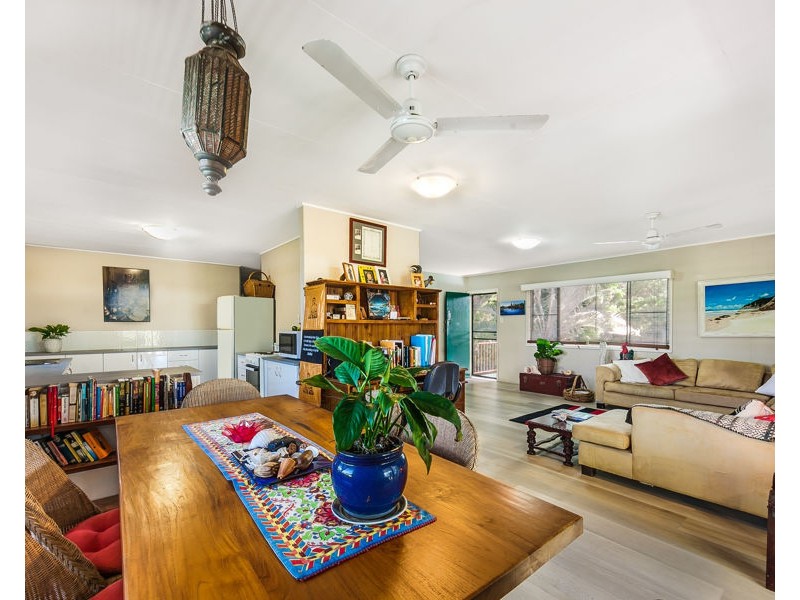 1/27 Bay Street, Pallarenda QLD 4810