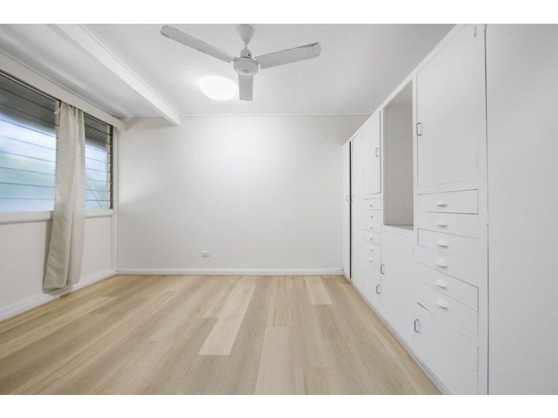 3/27 Bay Street, Pallarenda QLD 4810