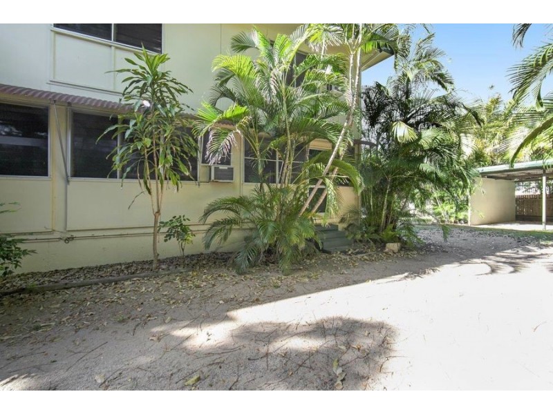 3/27 Bay Street, Pallarenda QLD 4810