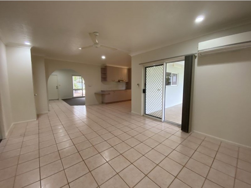 17 Campion Circle, Kirwan QLD 4817