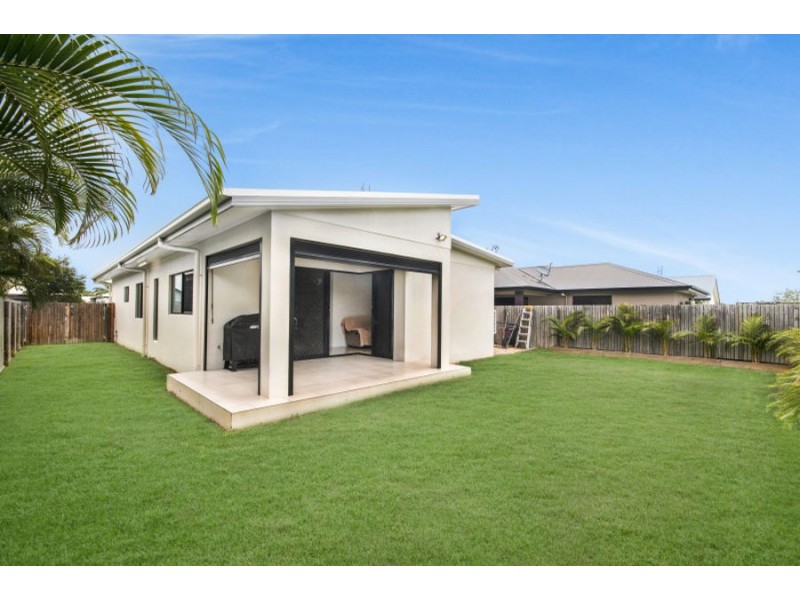 39 Fremont Street, Mount Low QLD 4818