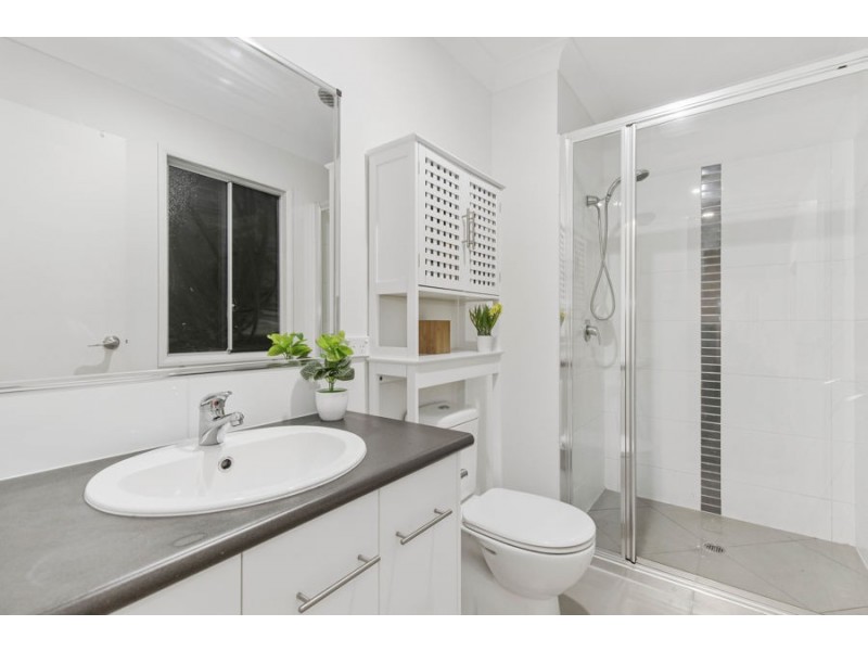 19 Daydream Circuit, Burdell QLD 4818