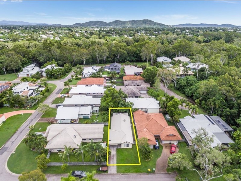 16 Scholars Place, Douglas QLD 4814