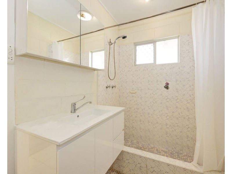 2/23 Haldane Street, Wulguru QLD 4811