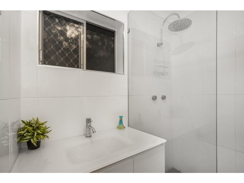 2/168 Dalrymple Service Road, Currajong QLD 4812