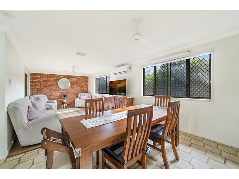 10 Sallows Street, Pallarenda QLD 4810