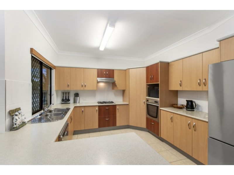 17 Woodwark Drive, Bushland Beach QLD 4818