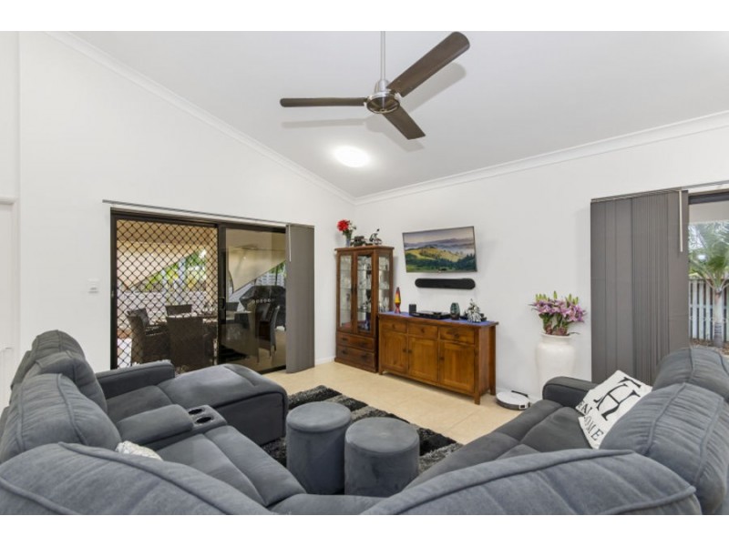 17 Woodwark Drive, Bushland Beach QLD 4818