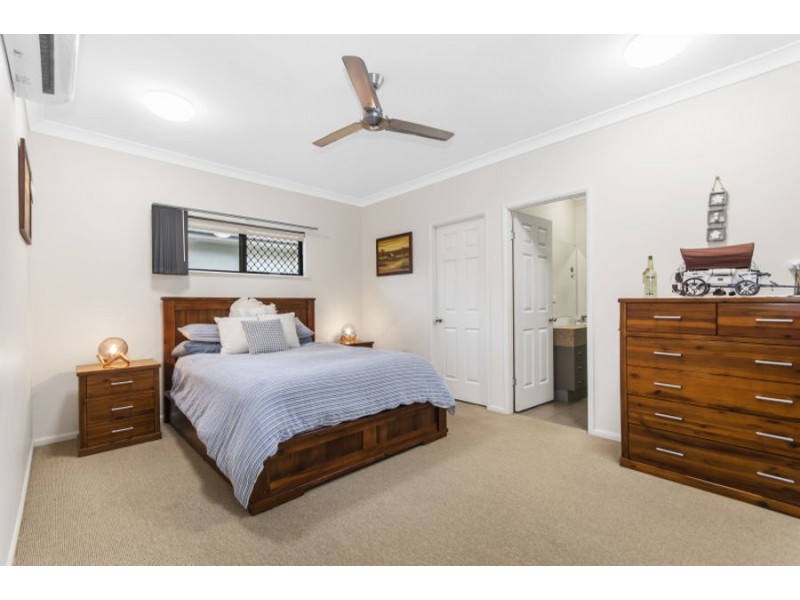 17 Woodwark Drive, Bushland Beach QLD 4818