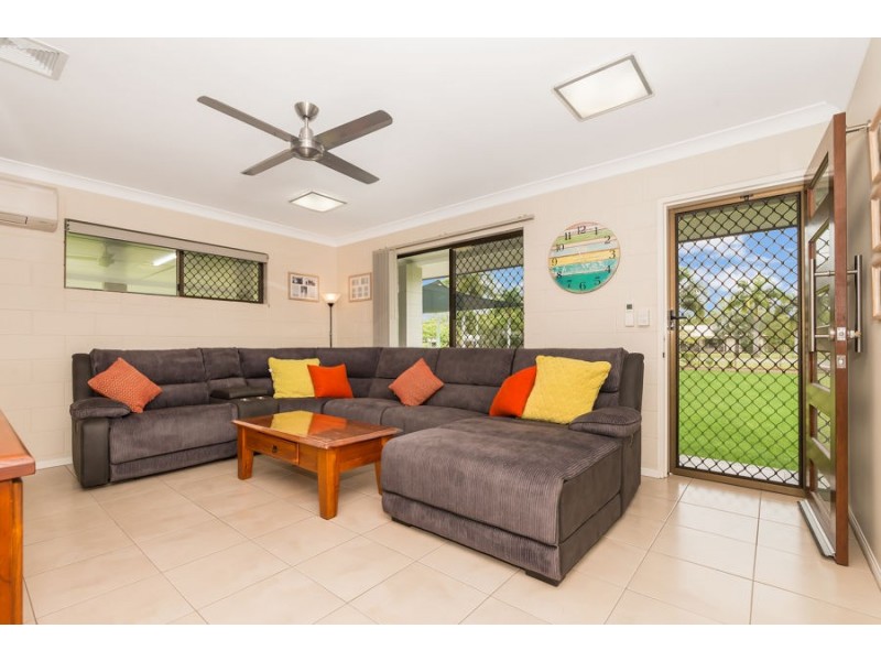 42 Flagstone Avenue, Rangewood QLD 4817