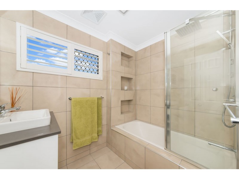 42 Flagstone Avenue, Rangewood QLD 4817