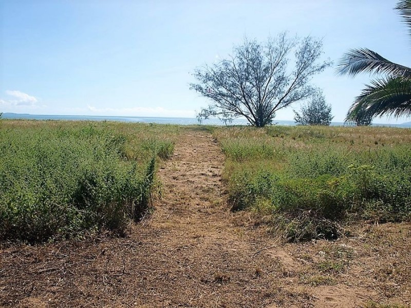 22 Esplanade, Bluewater QLD 4818