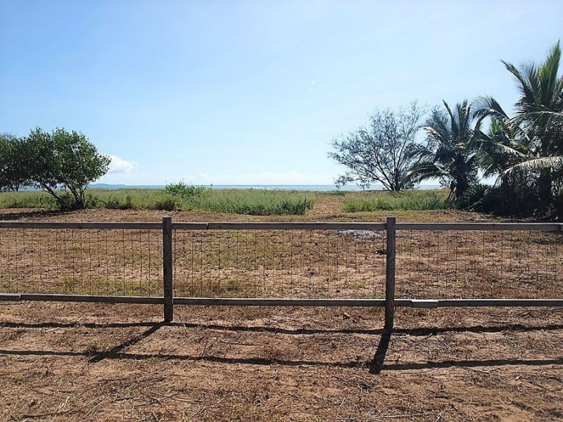 22 Esplanade, Bluewater QLD 4818