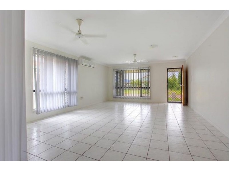 15 Bellingham Crescent, Kirwan QLD 4817