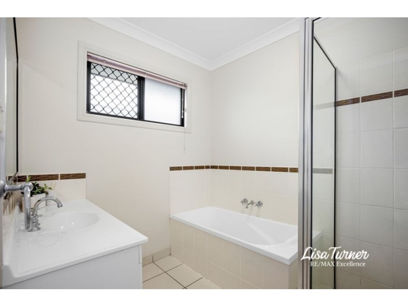 7 Blue Wren Drive, Kelso QLD 4815