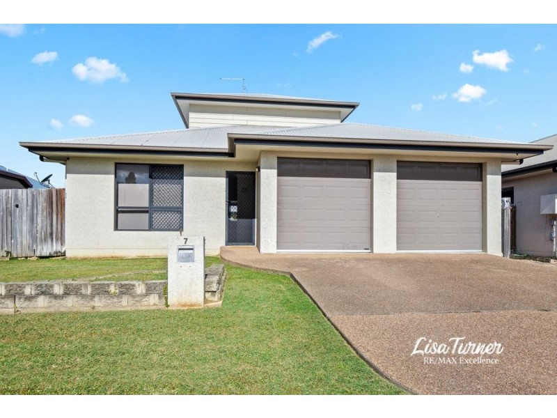 7 Blue Wren Drive, Kelso QLD 4815