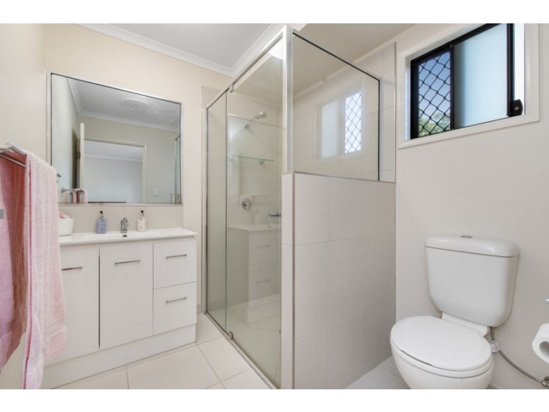 5 Stenhouse Street, Mount Low QLD 4818