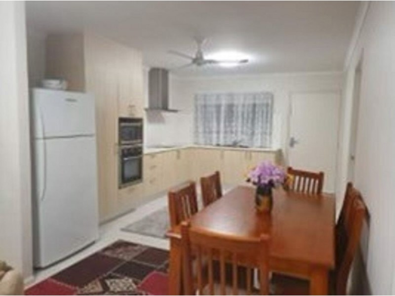 5 Stenhouse Street, Mount Low QLD 4818