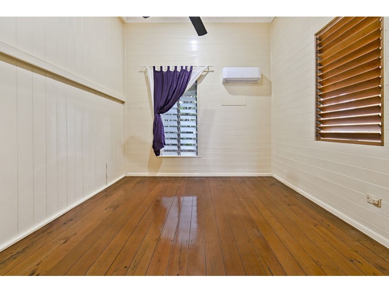 9 Ninth Avenue, Railway Estate QLD 4810