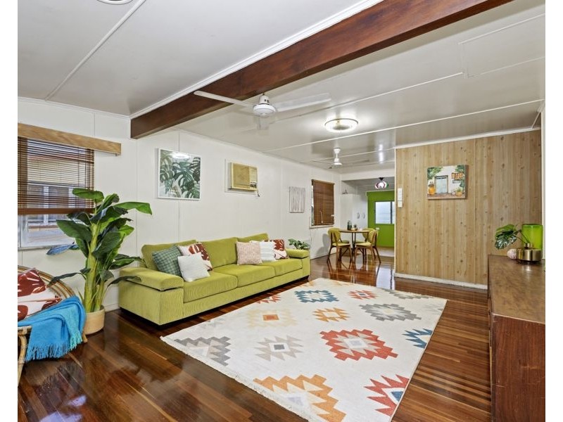 8 Quandong Street, Currajong QLD 4812