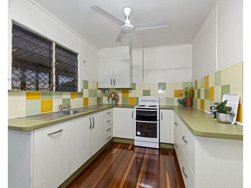 8 Quandong Street, Currajong QLD 4812