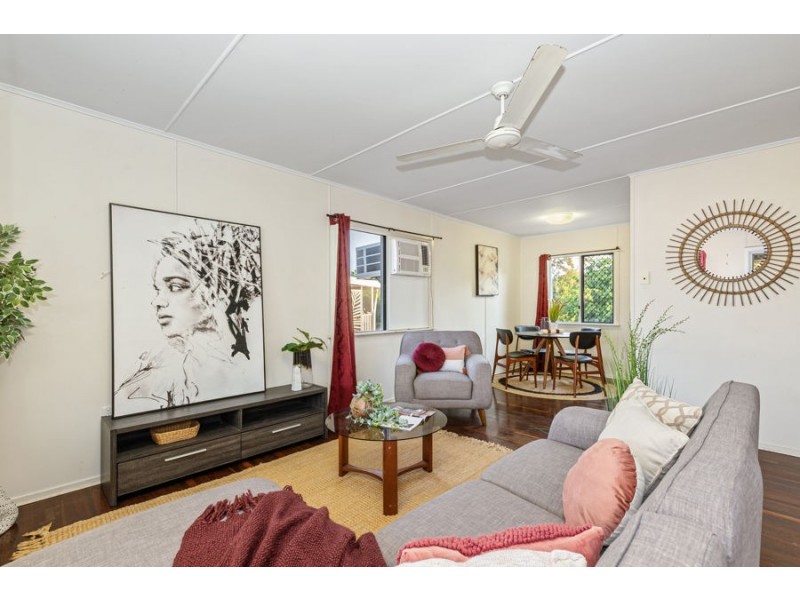 6 Tilanus Street, Heatley QLD 4814