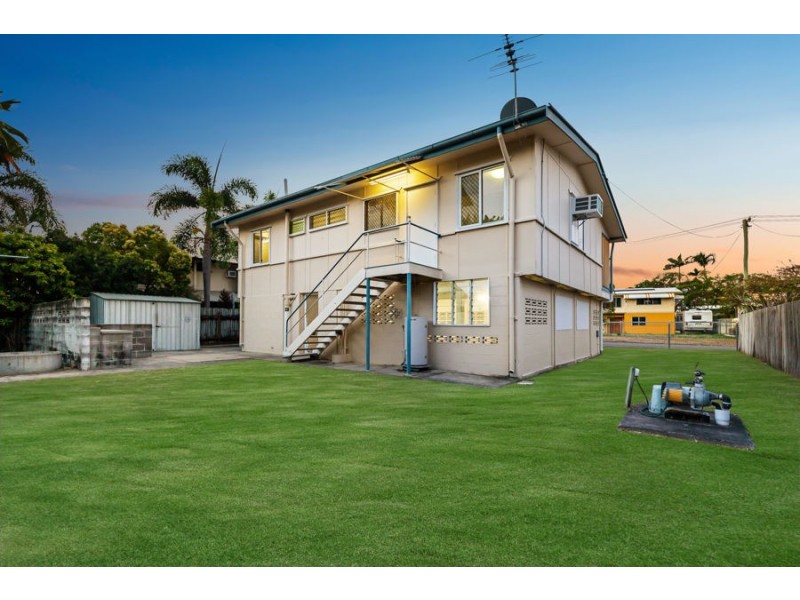 6 Tilanus Street, Heatley QLD 4814